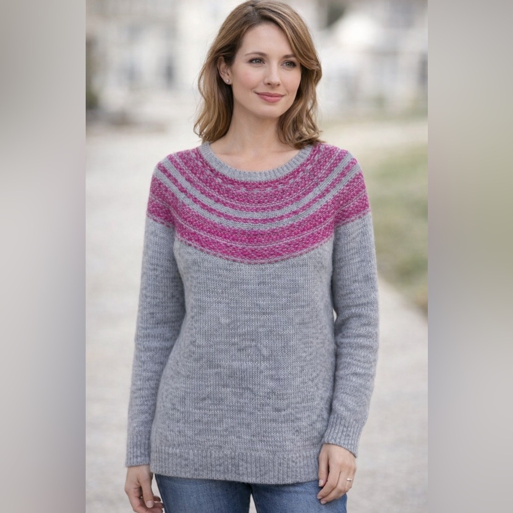 Ann Taylor Loft Fair Isle Yoke Sweater, Gray Pink Circular Detail, Size XS